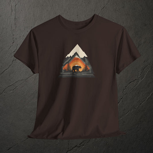 World - Bear Trail in the Evening Light - T-Shirt - Heavy Cotton Unisex 