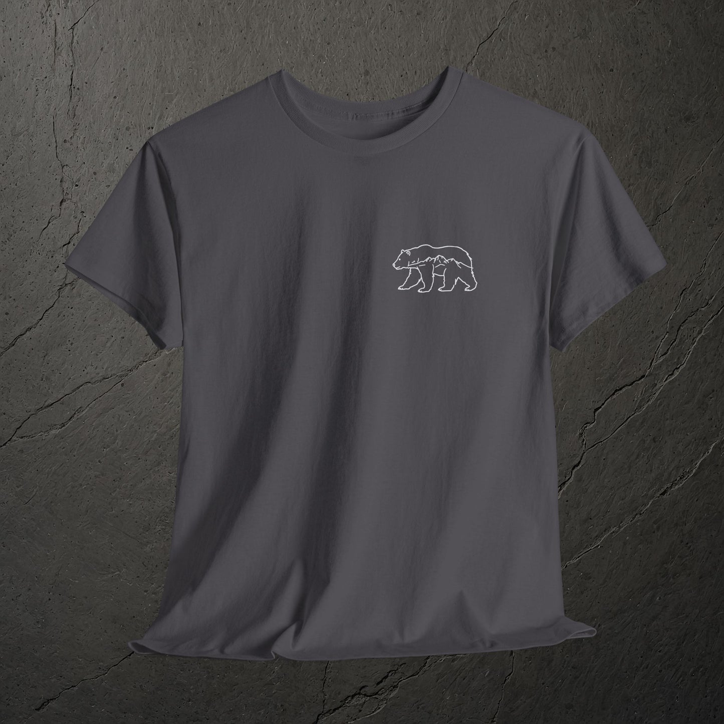 Bergspur im Bärenkörper – T-Shirt – Heavy Cotton Unisex