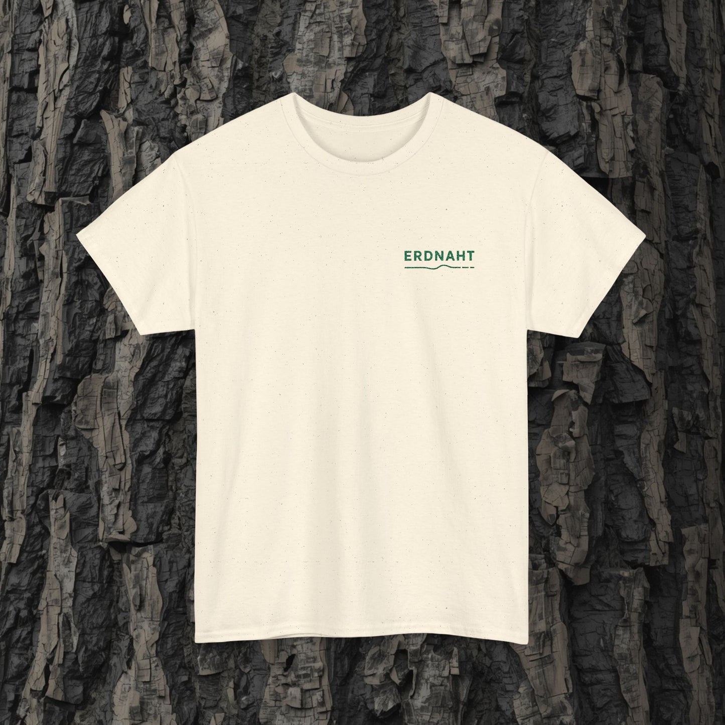 Erdspur Stick – T-Shirt – Heavy Cotton Unisex – K4