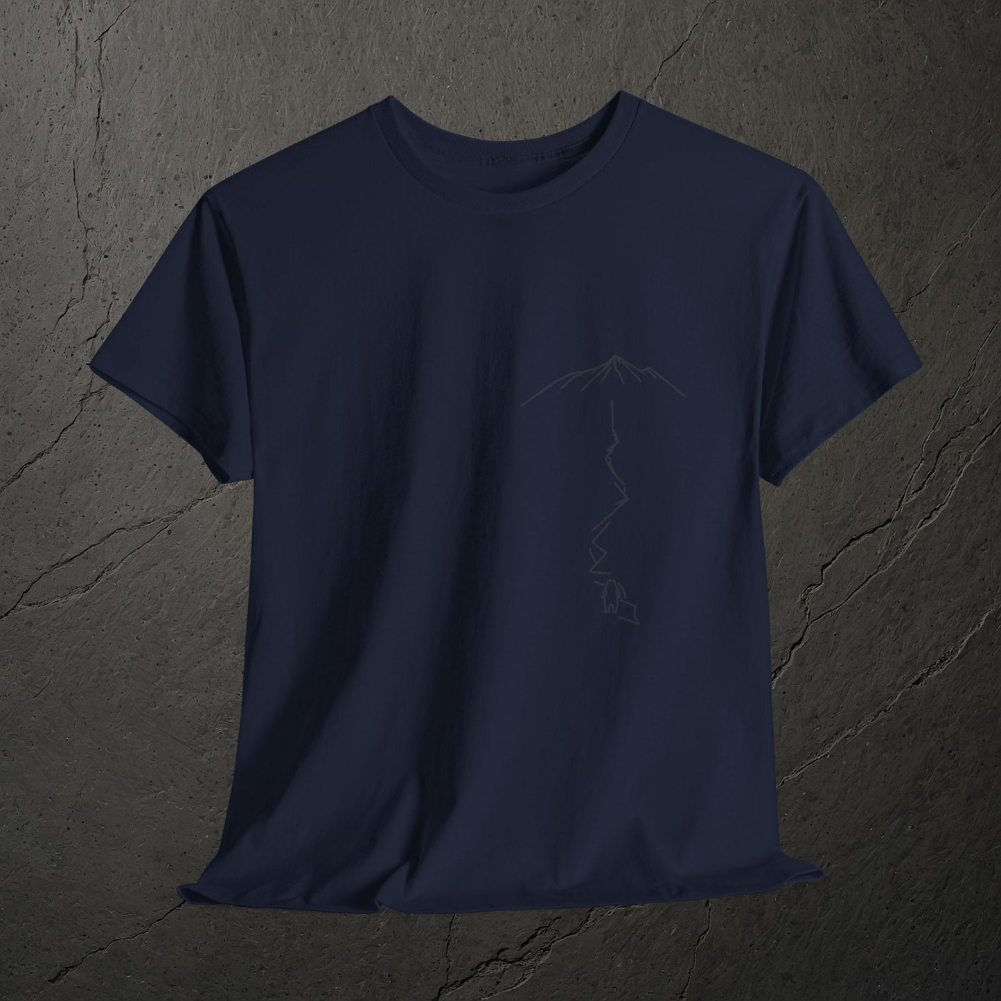 Bärenblick zum fernen Gipfel – T-Shirt – Heavy Cotton Unisex